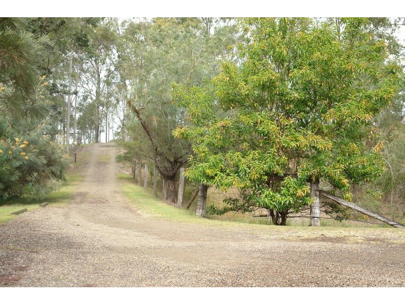 24 Powells Road, Karana Downs QLD 4306